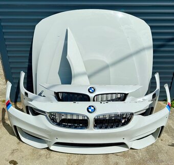 BMW M3 f80 M4 f82 LCI Světlo kapota naraznik blatnik - 7