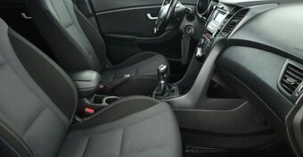 Hyundai i30 kombi 1.6 GDI - 7
