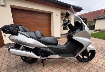 Honda Silver Wing FJS 400 - 7