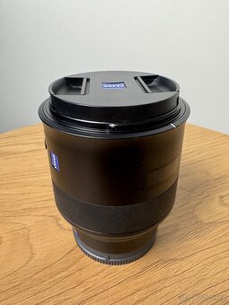 Zeiss Batis 40 mm f/2,0 CF pro Sony E - 7