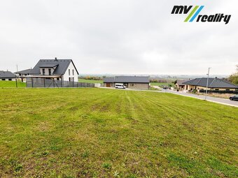 Dobrovice, prodej pozemku o celkové výměře 1 282 m2 - 7