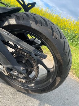 Triumph street triple 765rs - 7