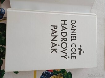 Daniel Cole: Hadrovy panak - 7