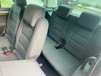 VW Touran 2.0tdi, 7 místný - 7