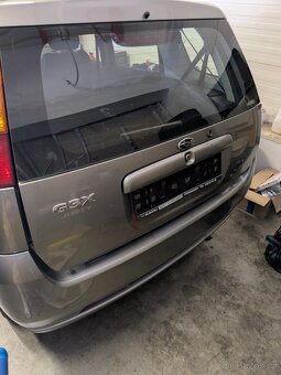 Subaru Justy - 7