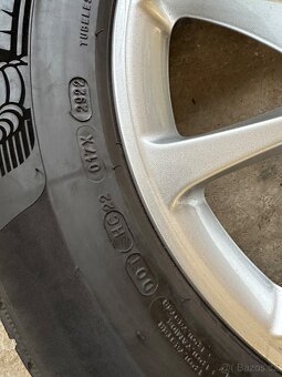 Prodám použitou zimní sadu Mercedes 5x112 215/65/17 - 7