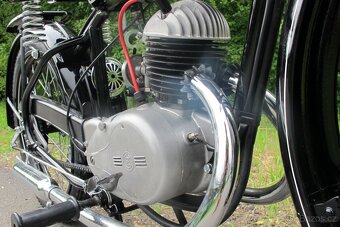 ČZ 125t - 7