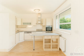 Prodej rodinného domu, 220 m2, Praha Újezd nad Lesy - 7