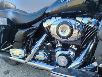Harley Davidson FLHX Street Glide TOP STAV EU verze - 7