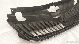 Škoda Rapid – Maska přední - 7