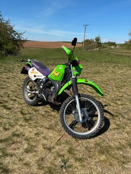 Kawasaki KMX 125 - 7