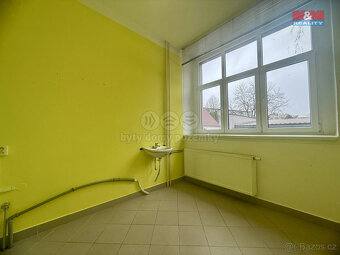 Pronájem kancelářského prostoru, 70 m², Blatná - 7