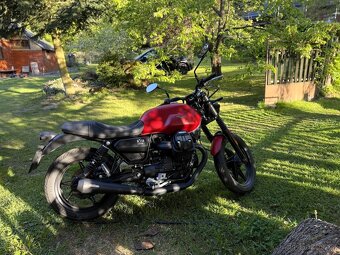 Moto Guzzi V7 Stone 850 Rosso Rovente 2023 DPH - 7