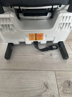 AUTOSEDAČKA REVERSAL ISOFIX Petite&Mars (od 0-4 let) - 7