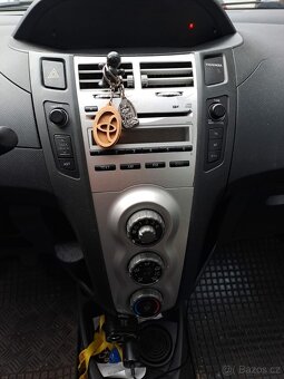 Zamluveno Toyota Yaris 1.3 vvti zamluveno - 7