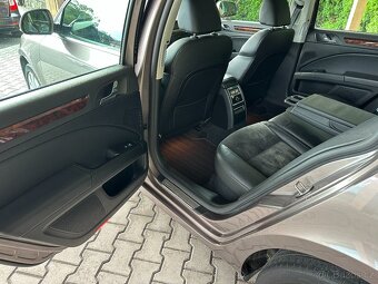 Škoda Superb II 2.0 TDI 125kW Elegance Xenon - 7