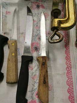 Řeznícke nože, sekáč, mlýnek. - 7