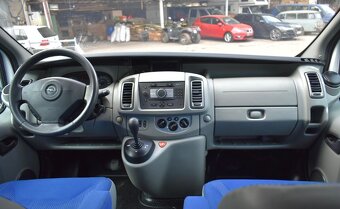 HEZKÝ OPEL VIVARO 2.5 CDTI -- WESTFALIA -- WEBASTO -- SPANÍ - 7