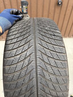 Mercedes R19 AMG z Mercedes E43 E53 W213 Michelin zimní - 7