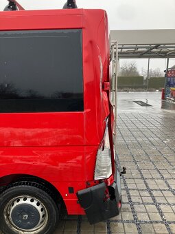 Prodám havarovaný Renault Master 2.3,r.v.2012,107 kw,9 míst - 7