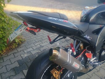 Kawasaki ZX10R 2004 - 7