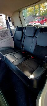 Lancia Voyager 2.8l výbava Platinum - 7