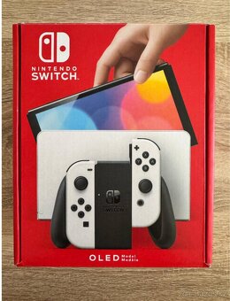 Nintendo Switch OLED komplet + SD karta, obal, hra - 7