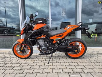 KTM 890 Duke GP - 7