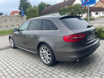 Audi A4 S-LINE - 7