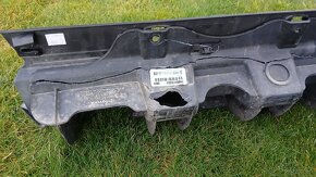 Toyota Highlander 4 IV 2020 - plastovy podbeh prah stupacka - 7