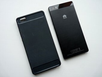 Mobilní telefon Huawei P8 Lite - 7