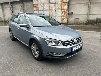 VW Passat Alltrack 2.0 TDI 4x4 Manuál - 7