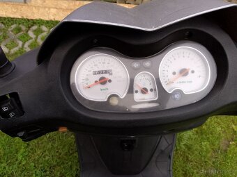 Prodám skútr 125 navajo - 7