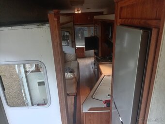 Obytný přívěs Cobra karavan - 7