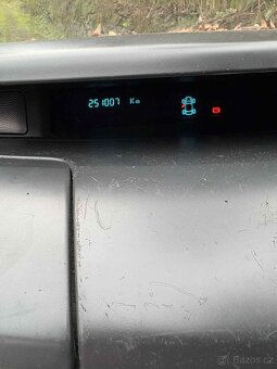 Renault Espace 2.0 Turbo, 7 míst, r. 2002 – NEPOJÍZDNÝ - 7