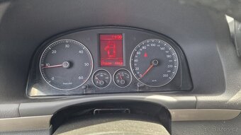 Touran 2.0TDi 103Kw UNITED - 7