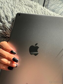 Apple iPad 5 generace - 7