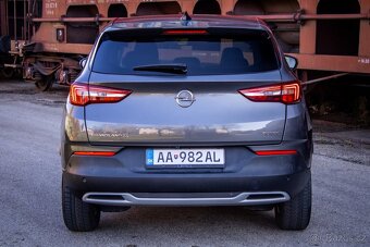 Opel Grandland X 1.2TURBO S&S Ultimate AT8 - 7