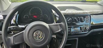 Volkswagen UP 1.0 55kw - 7