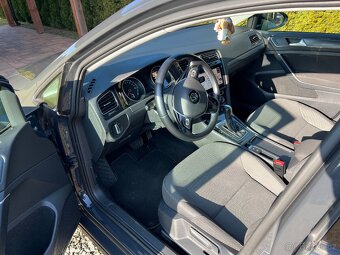 Volkswagen e-Golf 100kW, 36kWh, 12/2020, TOP stav. - 7