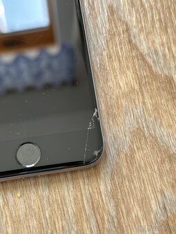 Apple iPhone 6 16GB NOVÁ BATERIE - 7