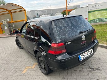 Prodám nebo vyměním golfika mk4 1.6 sr - 7