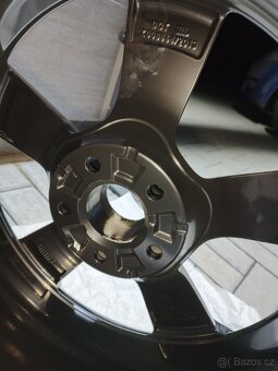 Orig. ALU kola AUDI r18 - 7