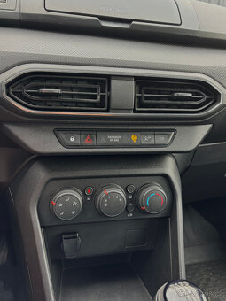 Dacia Logan Essential TCe 100 LPG, 1 majitel, kupovené na SK - 7