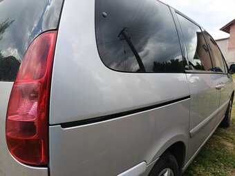 Peugeot 807 2,0 HDI - 7
