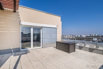 Penthouse 2+kk se 2 terasami a velkou garáží, ev.č. 00682 - 7