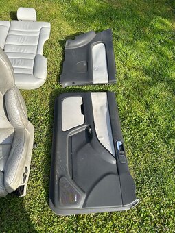 Interiér Audi S3 8L - sedačky RECARO a tapce - 7