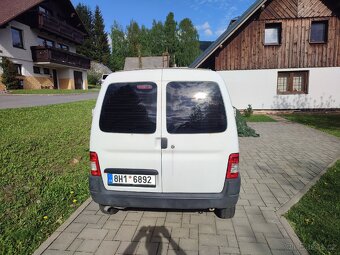 Peugeot partner 1.4 benzín - 7