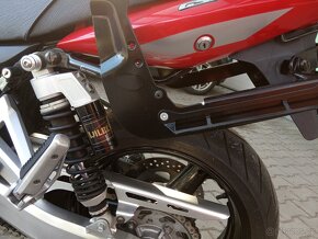 Suzuki GSX1400 - 7