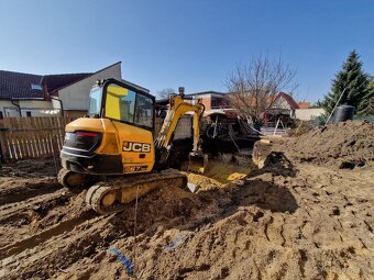 JCB 67c-1 - 7